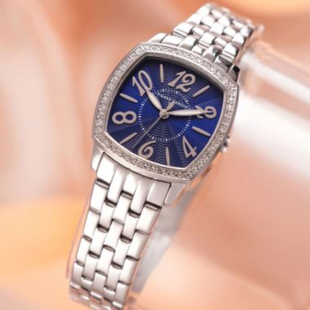 CF.1022.MS Kol Saati