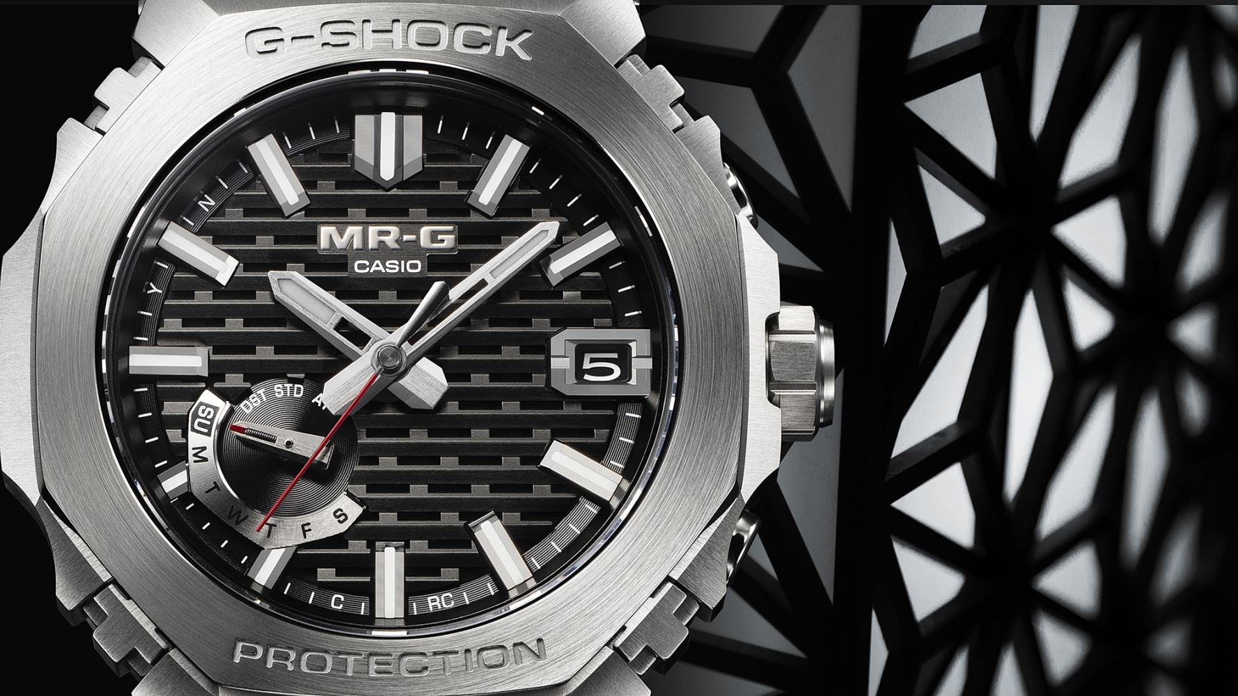 G-SHOCK MRG-B2100D-1ADR Kol Saati