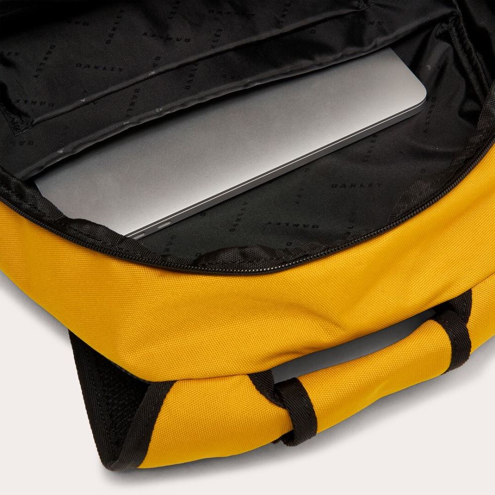 Oakley-FOS901500-50QU-LaptopÇantası Laptop Çantası