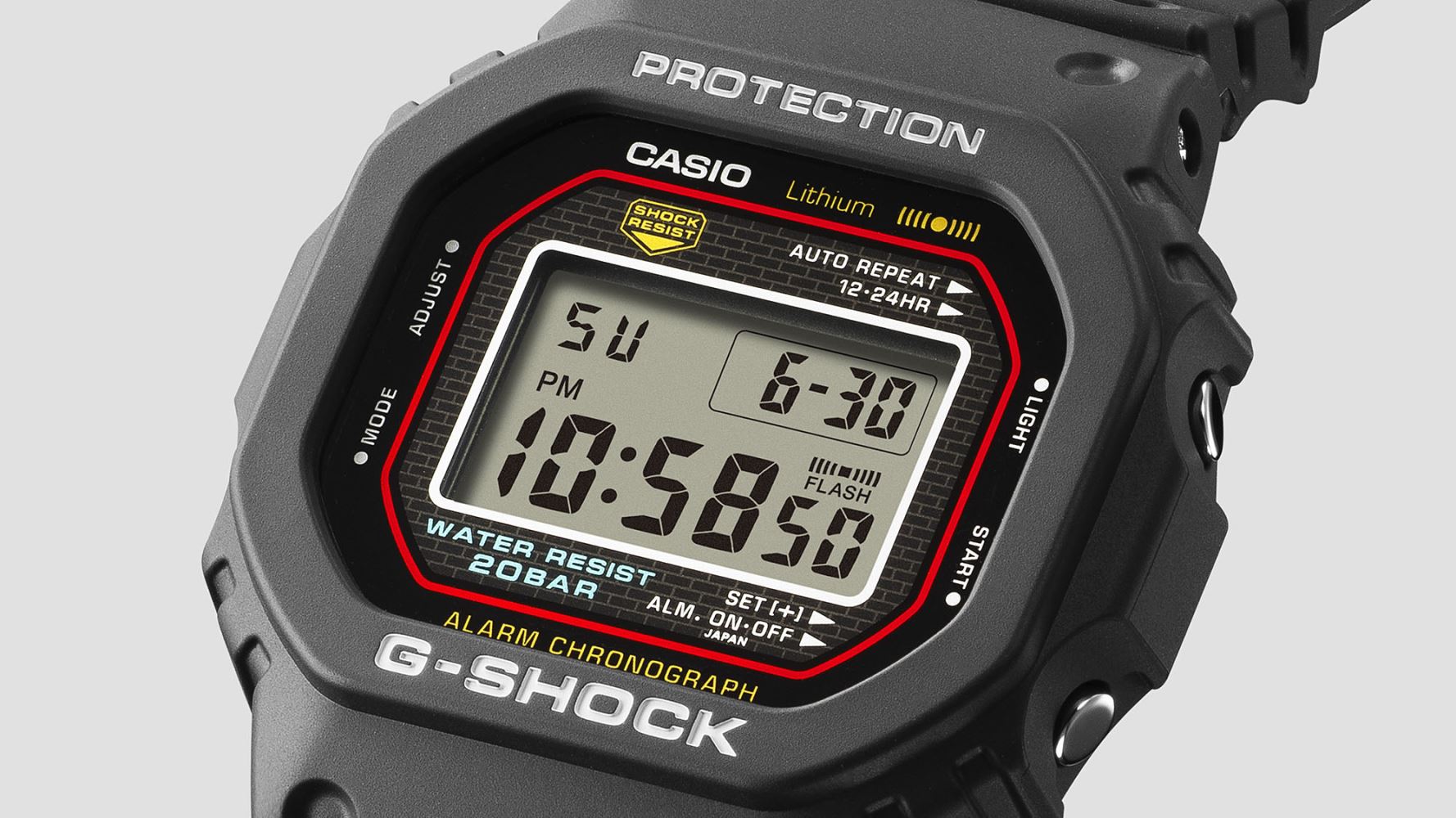 G-SHOCK ICONIC DW-5000R-1ADR Kol Saati