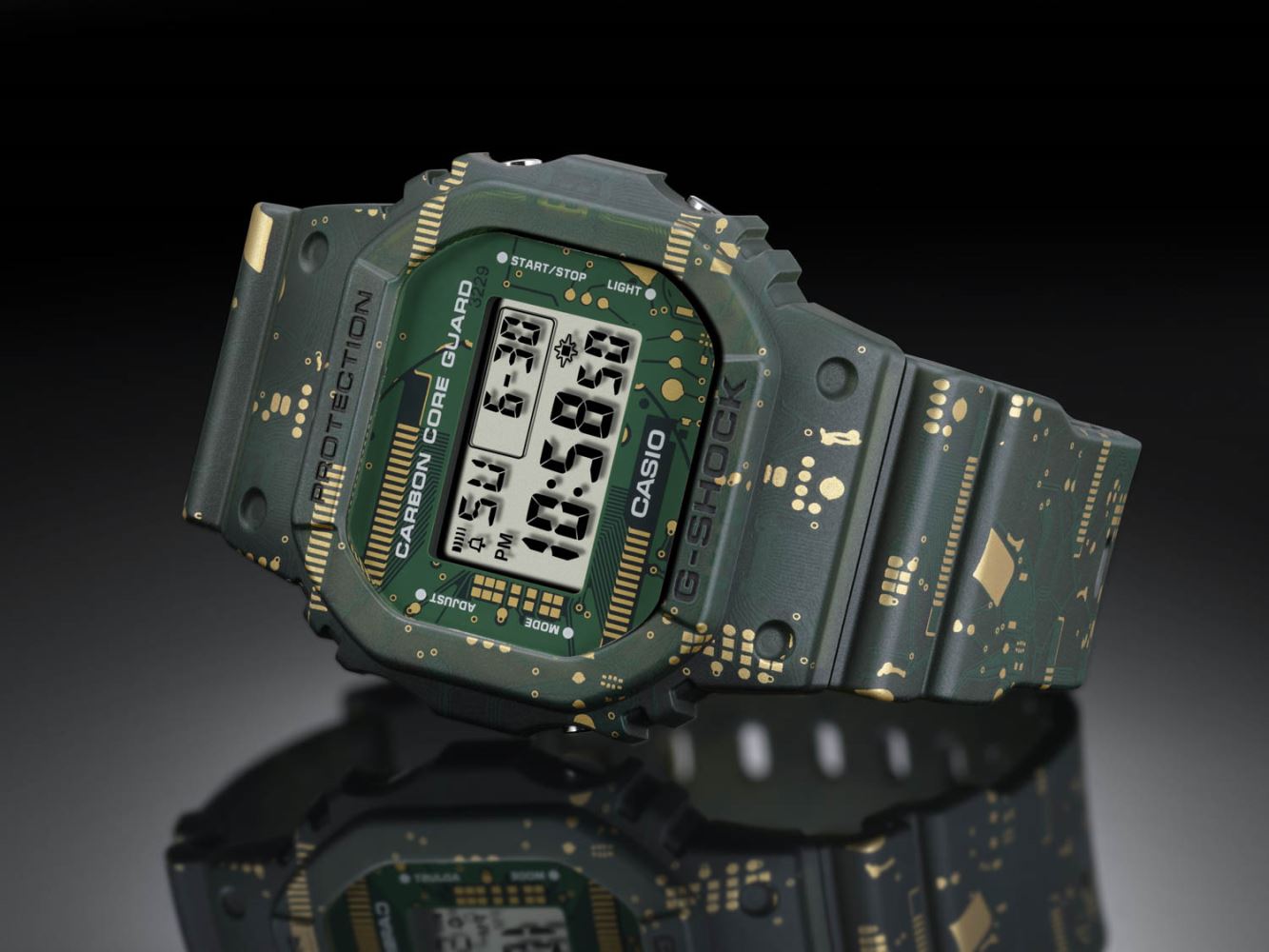 G-SHOCK ICONIC DWE-5600CC-3DR Kol Saati