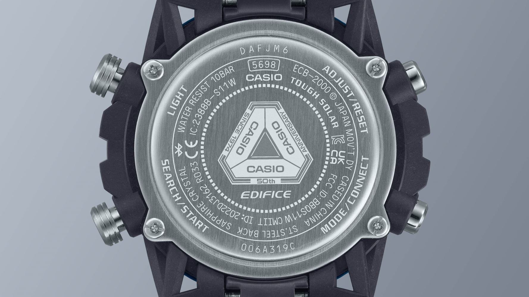 EDIFICE GÜNEŞ ENERJİLİ ECB-2000SS-2ADR Kol Saati