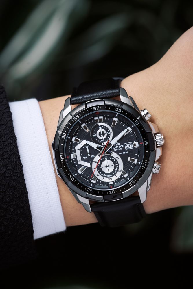 CASIO EDIFICE EFR-539L-1AVUDF Kol Saati