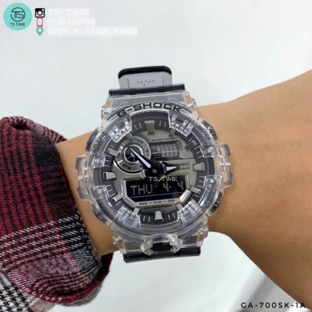 CASIO G-SHOCK GA-700SK-1ADR Kol Saati