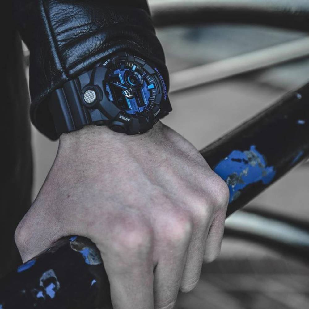 G-SHOCK CARBON GA-710-1A2DR Kol Saati