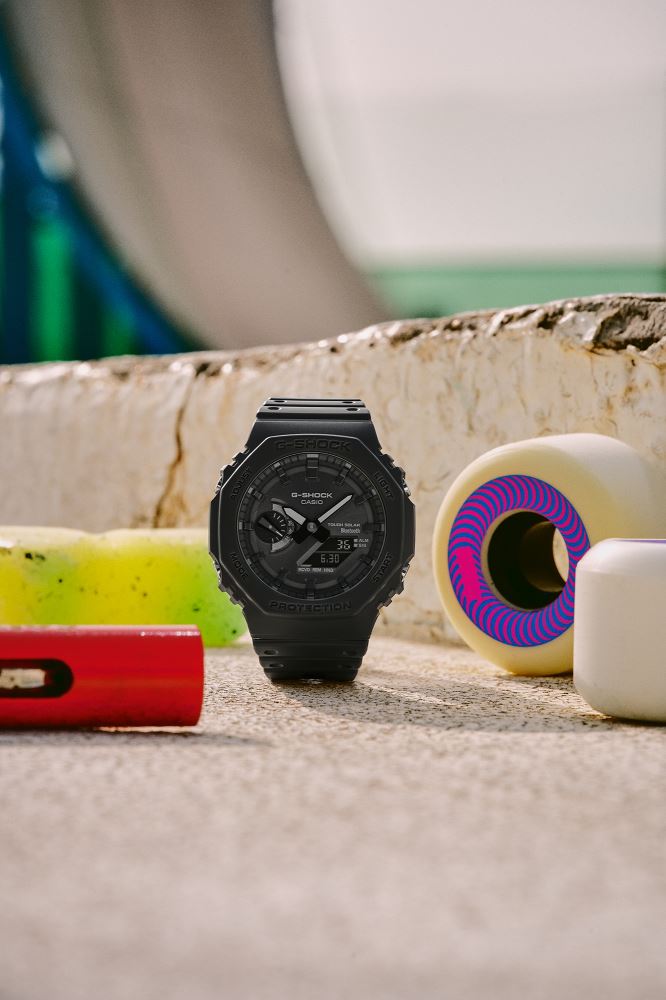 G-SHOCK ICONIC GA-B2100-1A1DR Kol Saati