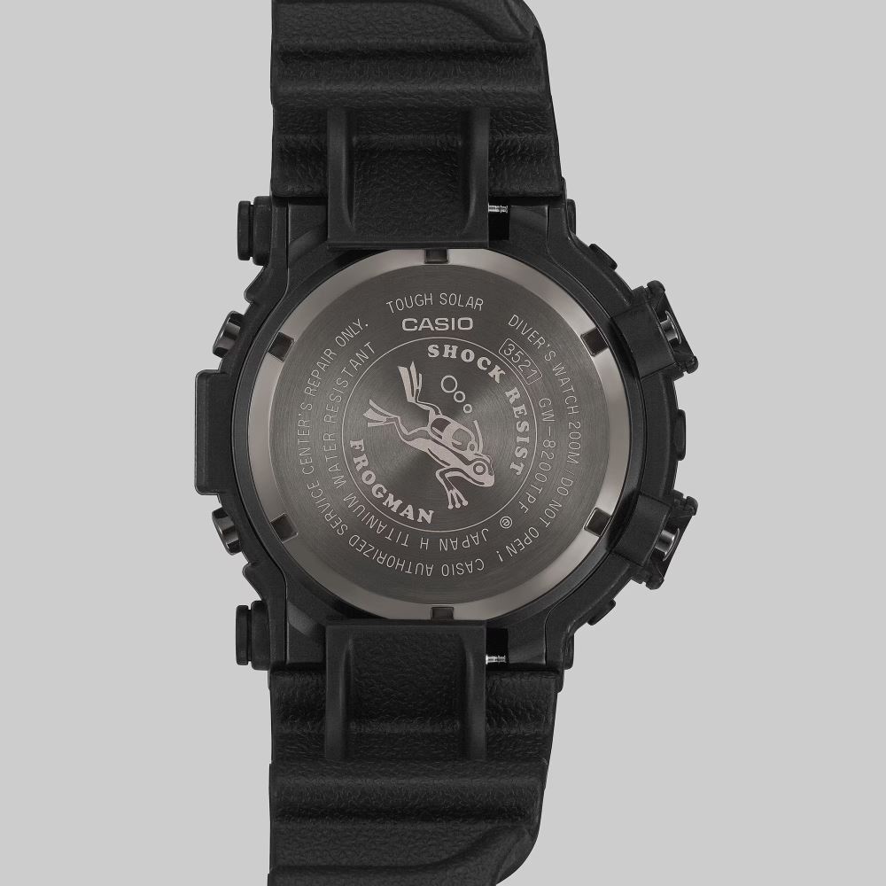 G-SHOCK MASTER OF G GW-8200TPF-1DR Kol Saati