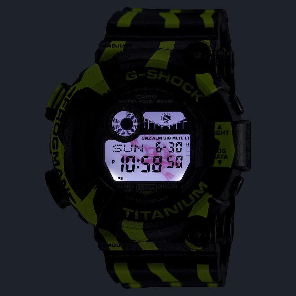 G-SHOCK MASTER OF G GW-8200TPF-1DR Kol Saati