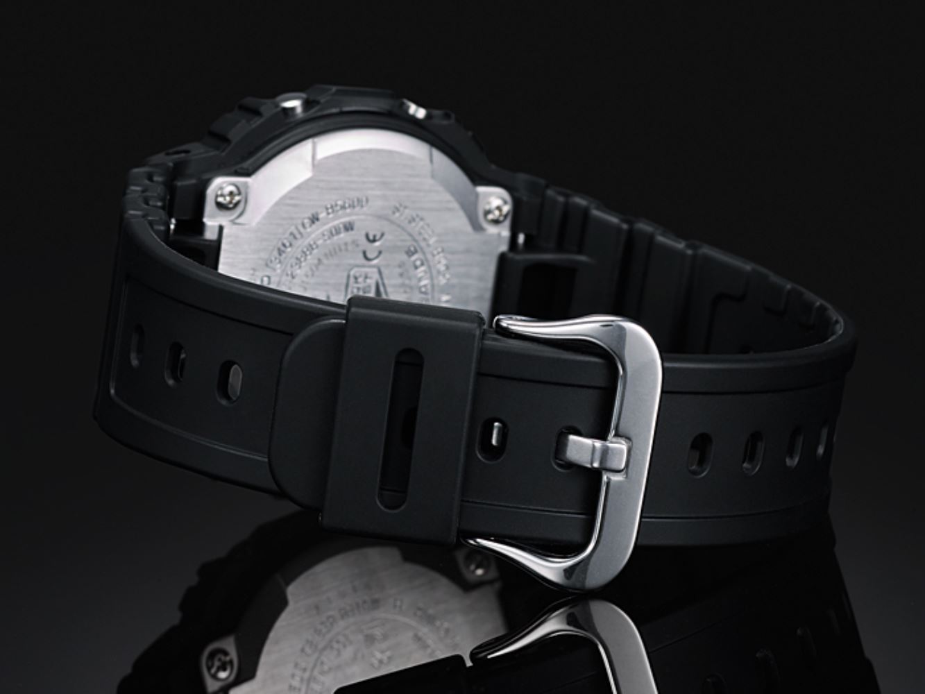G-SHOCK ICONIC GW-B5600-2DR Kol Saati