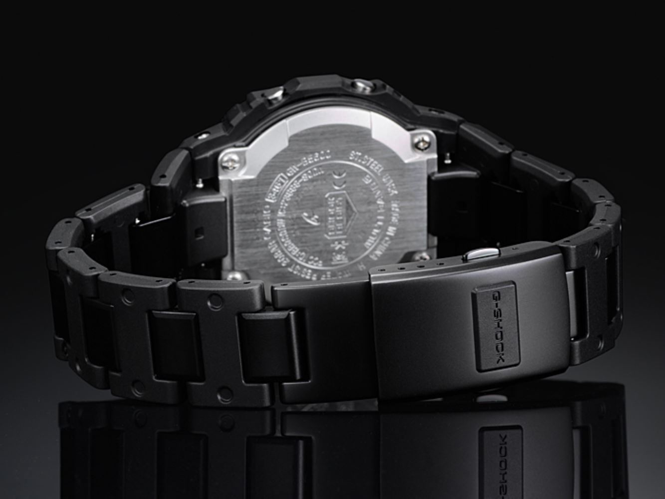 G-SHOCK ICONIC GW-B5600BC-1BDR Kol Saati