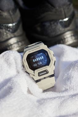 G-SHOCK GBD-200UU-9DR Kol Saati