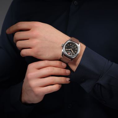 Swiss Military SMWGB0003701 Kol Saati