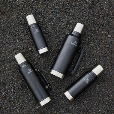 Stanley-10-08265-002-1.40LT-Siyah Termos