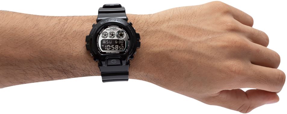 G-SHOCK ICONIC DW-6900NB-1DR Kol Saati
