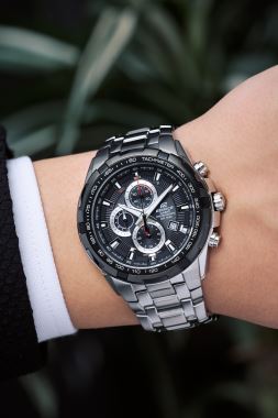 CASIO EDIFICE EF-539D-1AVUDF Kol Saati